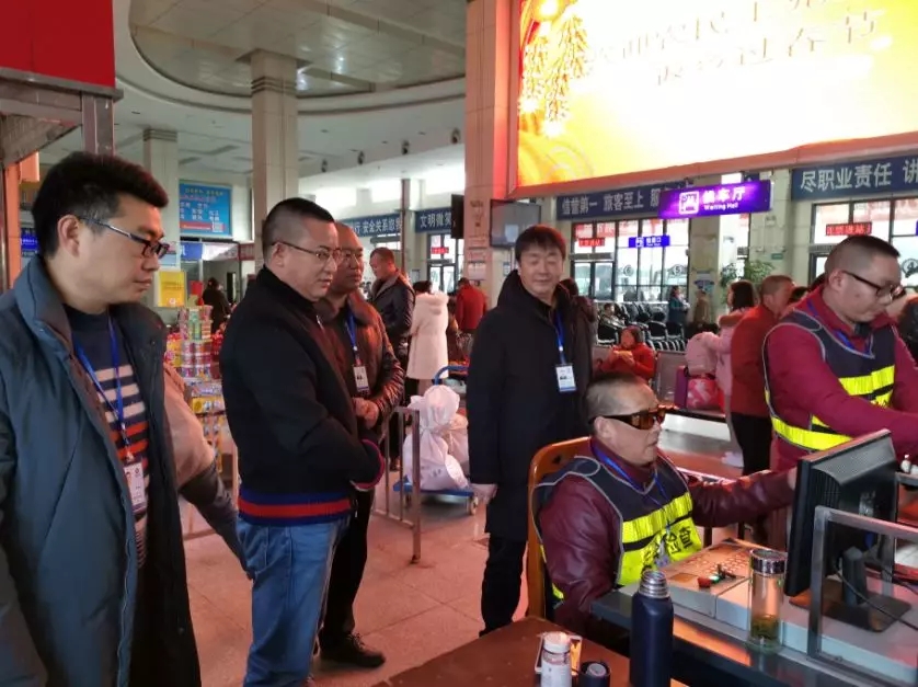 6402.webp.jpg 6402.webp.jpg