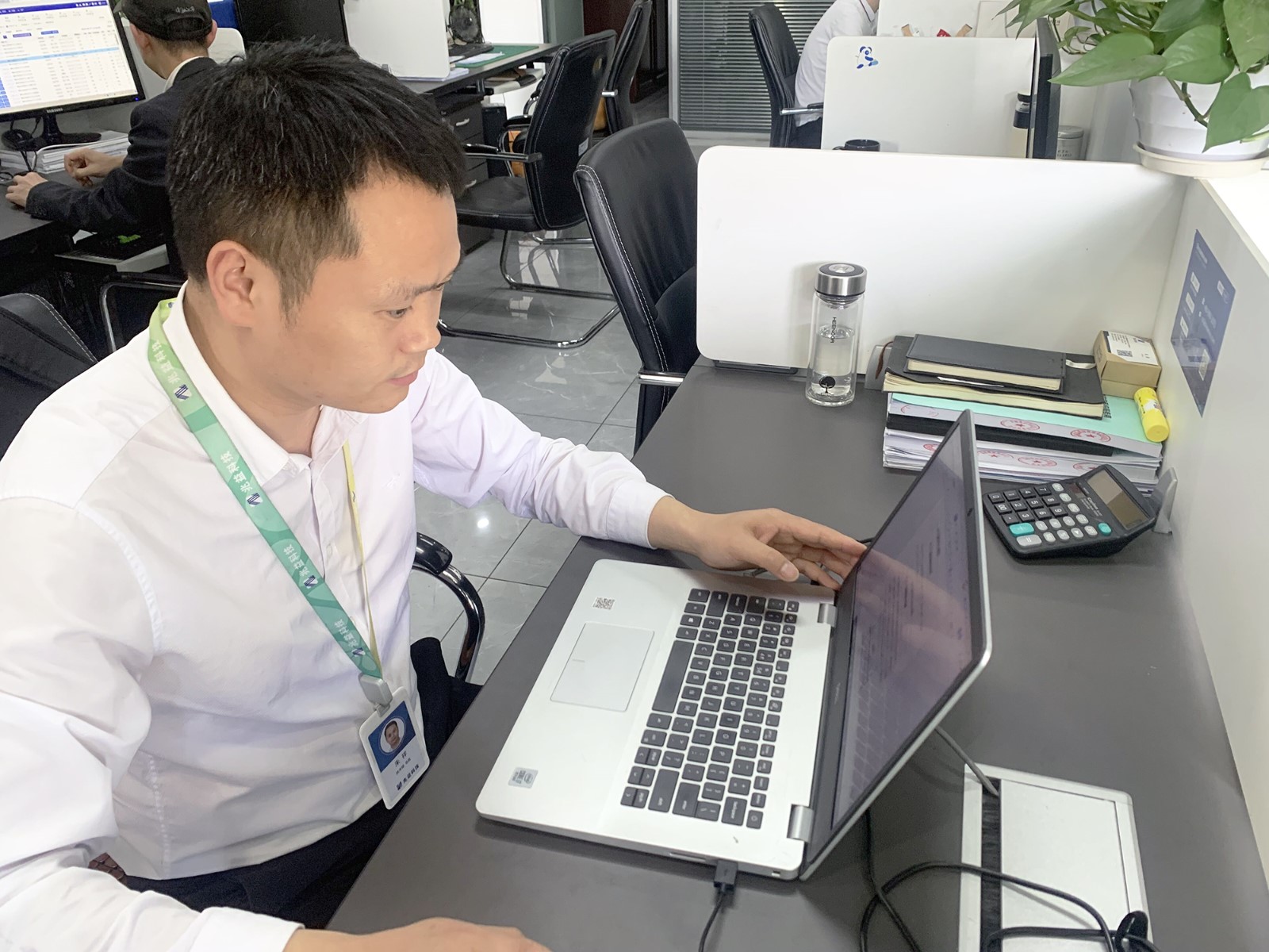 2021Äê¶ÈÓÅÒìÔ±¹¤ÖìÏé2.jpg 2021Äê¶ÈÓÅÒìÔ±¹¤ÖìÏé2.jpg